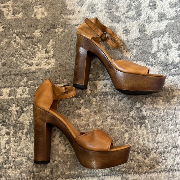 Charles David Platform Heels - Picture 8 of 10